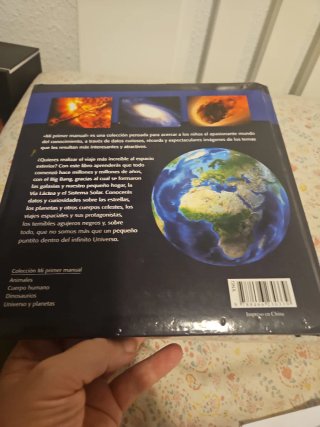 Libro infantil universo y planetas