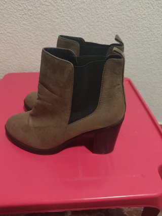 Botines tacón marrón y negro