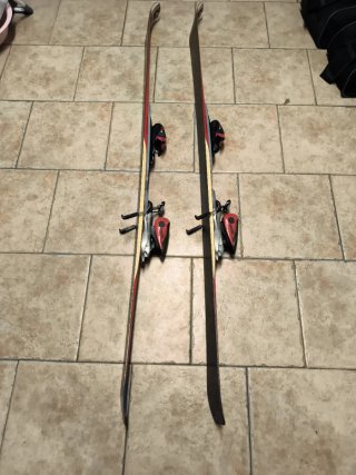 Esquís Dynastar 160cm