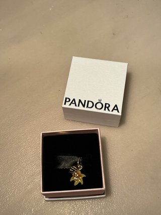 Charm Pandora Flor Amarilla Rapunzel Nuevo