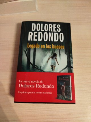 ¡LOTE: dos libros novela policíaca y de suspense!