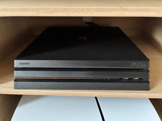 Consola PS4 Pro Negra + 2 Mandos