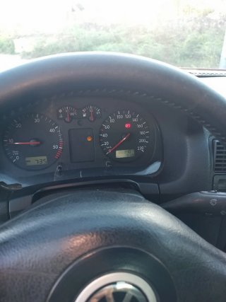 Volkswagen Golf IV Rojo 1.9 tdi