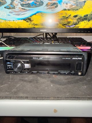Radio Alpine UTE-204DAB Bluetooth DAB+