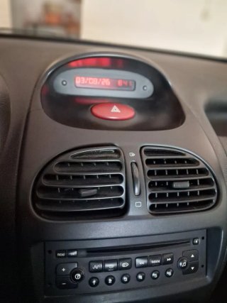 Peugeot 206 2001