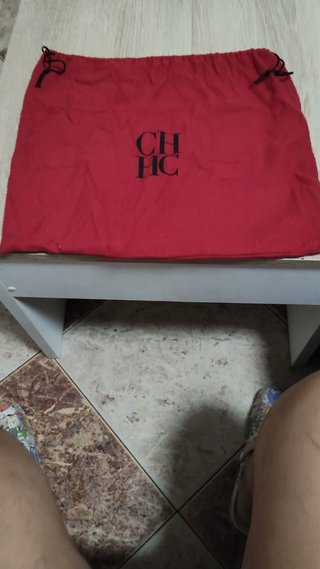 Bolso CH Rosa y Dorado NEGOCIABLE  SIN USAR