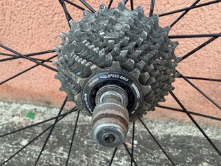 Ruedas carretera FELT TTR Aero + cassette Shimano