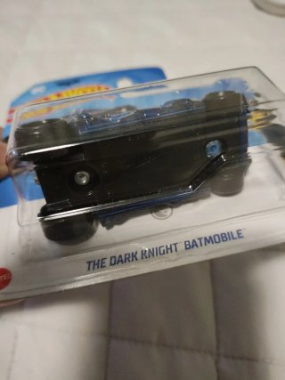 Hot Wheels Batmobile The Dark Knight 1/5
