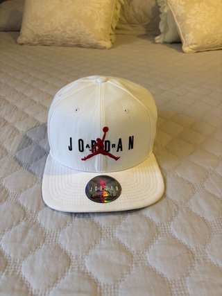 Gorra Jordan Blanca