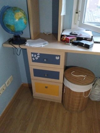 Habitación infantil con cama nido