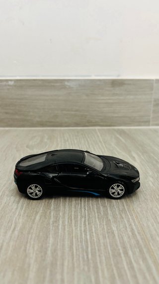 Coche de juguete BMW i8