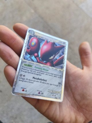 Carta Pokémon Scizor Prime 84/90