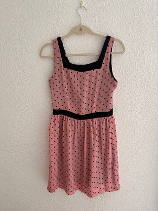 Vestido satinado rosa lunares negro retro pin-up