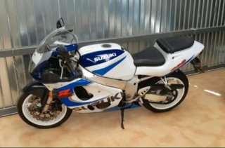 Suzuki GSX-R 600 SRAD 100CV