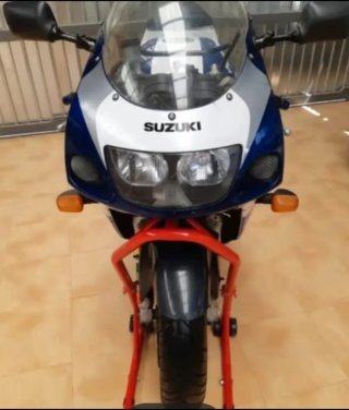 Suzuki GSX-R 600 SRAD 100CV