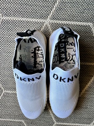 Zapatillas DKNY tela blancas