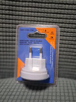 Lote electricidad: portalámparas y adaptadores