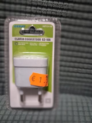 Lote electricidad: portalámparas y adaptadores