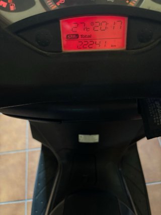 Yamaha Xmax 250 Maxi Scooter