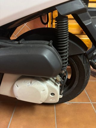 Yamaha Xmax 250 Maxi Scooter