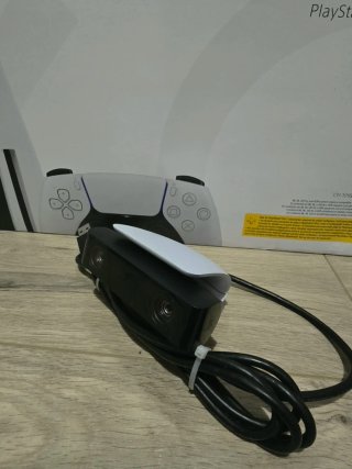 Ps5 con mando personalizado y Cámara