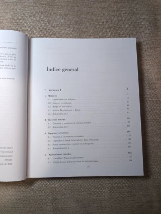 Ejercicios Resueltos de Álgebra Lineal. Volumen 1.