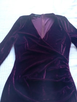 Vestido morado de terciopelo