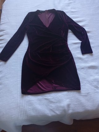 Vestido morado de terciopelo