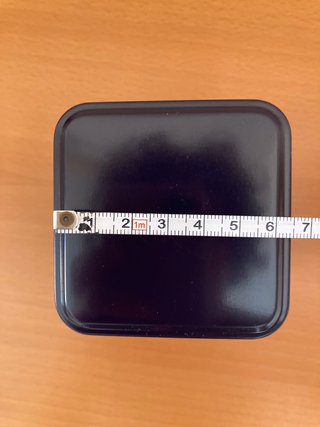 2,5€/caja. 2 cajas metálicas pequeñas