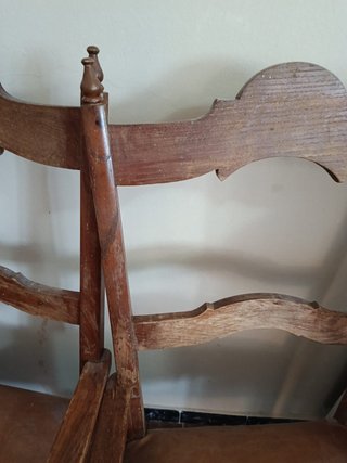 Juego 5 sillas comedor madera clásicas