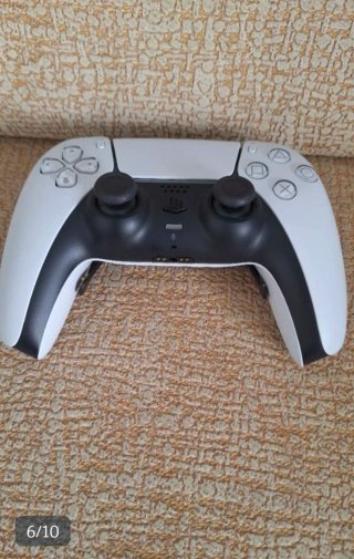 Se reparan mandos de ps5 con drift