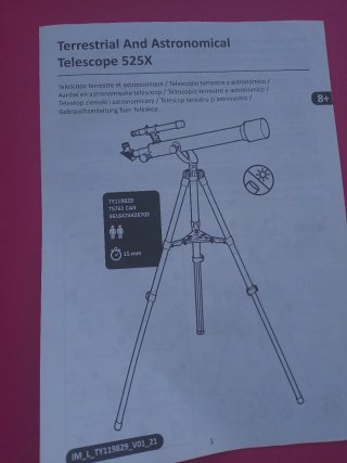 Telescopio con trípode