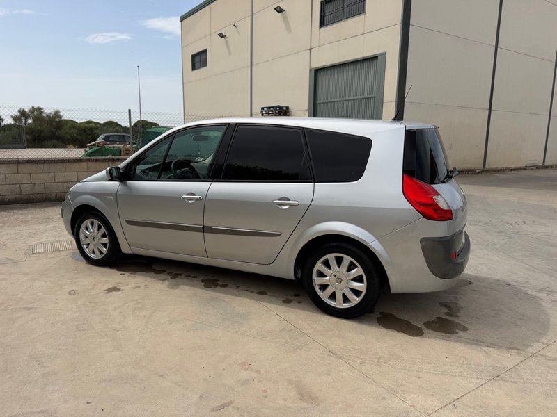 Renault Grand Scénic 1.9 dCi Dynamique 5pl 2009, foto 2