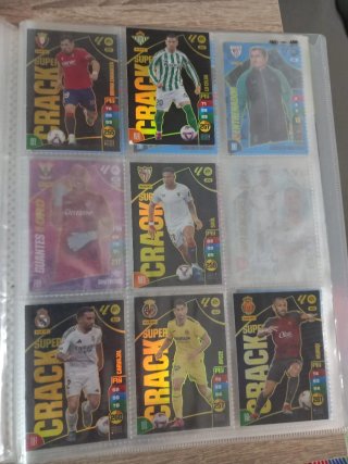 Álbum Adrenalyn LaLiga 2024-25 + lote de cartas