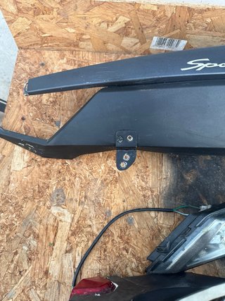 Faros y Cola de Moto Deportiva