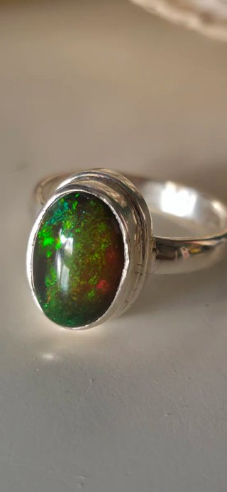Anillo plata de ley y opalo negro australiano