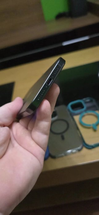 iPhone 16 Pro Max Negro