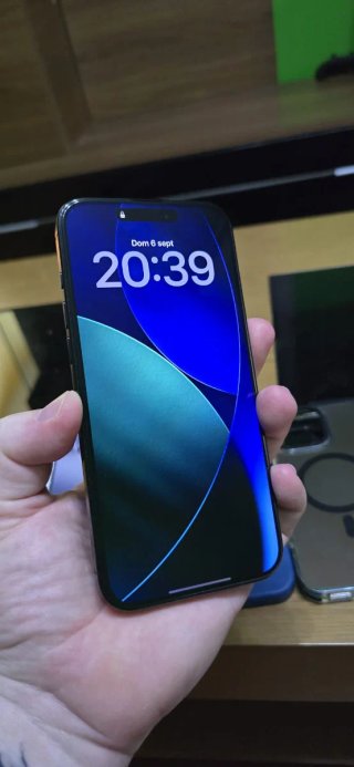 iPhone 16 Pro Max Negro