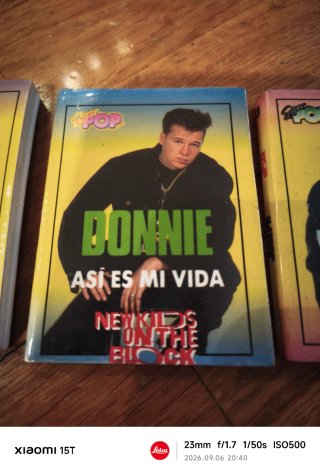 Lote 4 Mini Libri New Kids on the Block. SuperPop