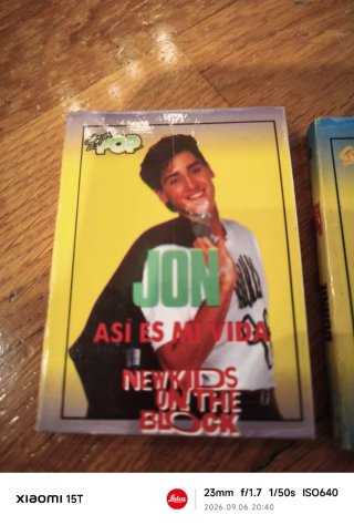 Lote 4 Mini Libri New Kids on the Block. SuperPop