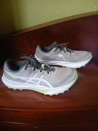 Asics Fuje Lite 6 Zapatillas  Trail Running