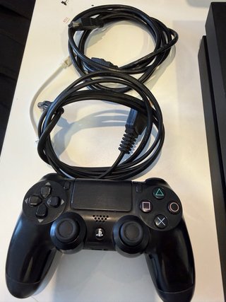 PS4 Slim 500GB Negra