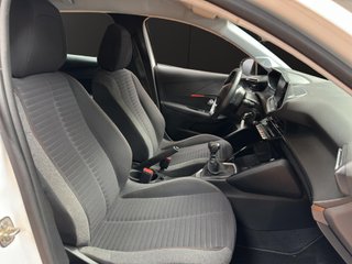 Peugeot 208 BlueHDi 73kW (100CV) Active Pack