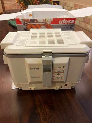 Freidora Ufesa Fryer/Luxe F-745/AA