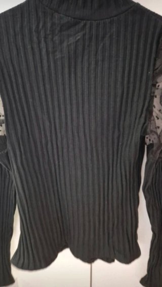 Jersey negro manga abullonada tul plumeti Glowrias