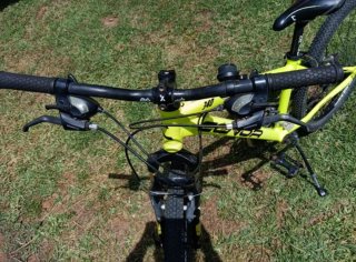 Bicicleta infantil color amarillo
