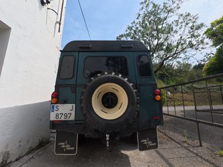 Land Rover Defender 1982