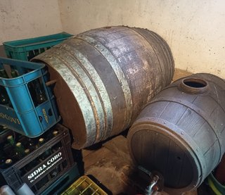 Lagar Sidra, Corchadora, Barricas Botellas sidra.