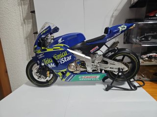 Maqueta Moto Guiloy 1/6 Sete Gibernau 2003