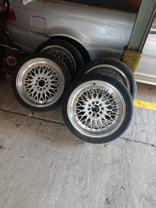 225/40/18 Llantas BBS Réplica